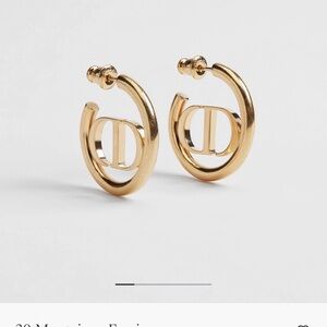 Dior 30 Montaigne Earrings